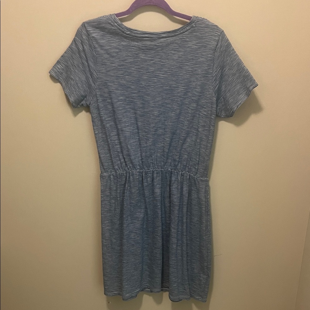 Old Navy Casual Blue Striped Dress - Picture 3 of 4
